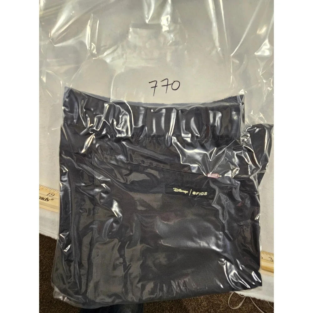 Disney x FIGS Mens Mickey Mouse Scrub Jogger Pants Black Large M20SW2022